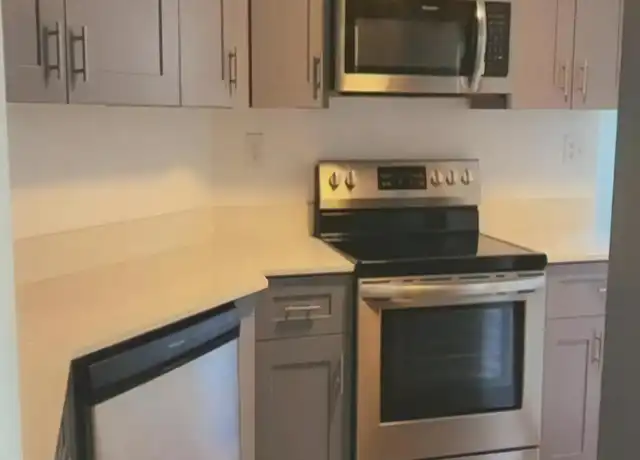 Property at 2801 N Course Dr, Pompano Beach, FL, 33069, 1 bed, 1 bath, [object Object]