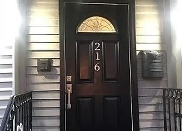 Property at 216 Dorchester St Unit 216, South Boston, MA, 02127, 2 beds, 1 bath, [object Object]