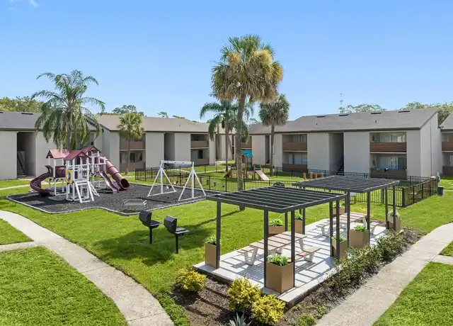 Property at Avina North Apartments - 13101 Aarans Pond Dr, Tampa, FL, 33612, 1-2 bed, 1 bath, [object Object]