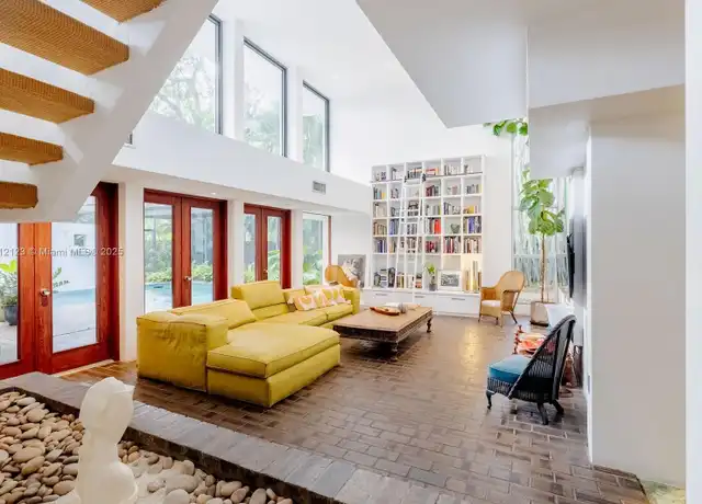 Property at 2250 NE 201st St, Miami, FL, 33180, 4 beds, 3 baths, [object Object]