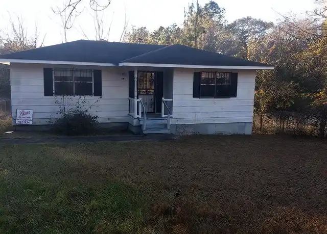 Property at 526 10th Ave S, Phenix City, AL, 36869, 2 beds, 1 bath, [object Object]