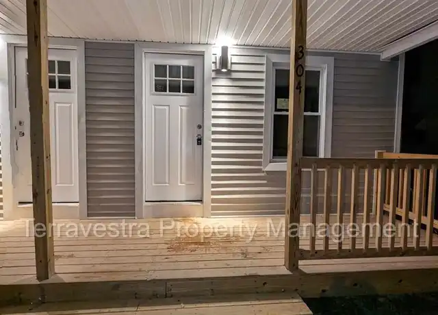 Property at 304 W Powell St, Millville, NJ, 08332, 3 beds, 1 bath, [object Object]
