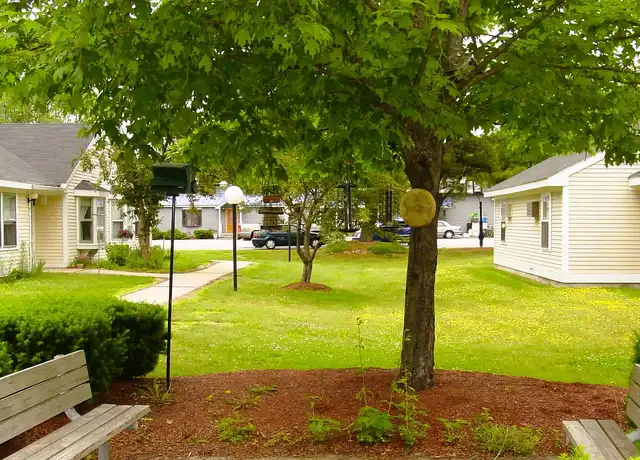 Property at Boscawen Green - 135 N Main St, Boscawen, NH, 03303, 1-2 bed, 1 bath, [object Object]