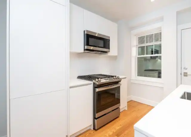 Property at 17a Forest St Unit 22, Cambridge, MA, 02140, 1 bed, 1 bath, [object Object]