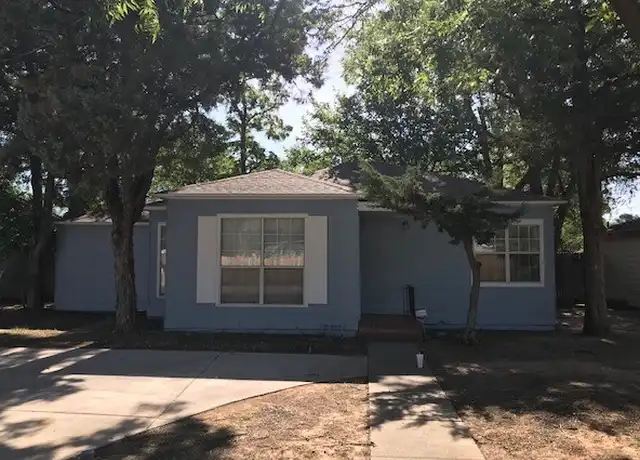 Property at 2809 Elgin Ave, Lubbock, TX, 79410, 3 beds, 2 baths, [object Object]