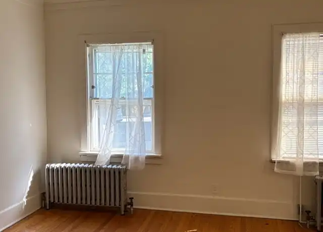 Property at 240 W Lakelawn Pl Unit 1, Madison, WI, 53703, 1 bed, 1 bath, [object Object]
