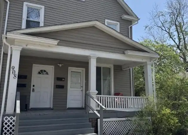 Property at 908 SW Macvicar Ave, Topeka, KS, 66606, 1 bed, 1 bath, [object Object]