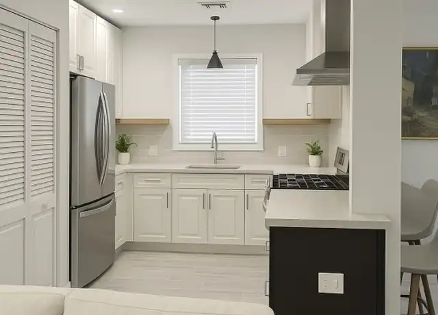 Property at 227 E 9th Ave, Roselle, NJ, 07203, 2 beds, 1 bath, [object Object]