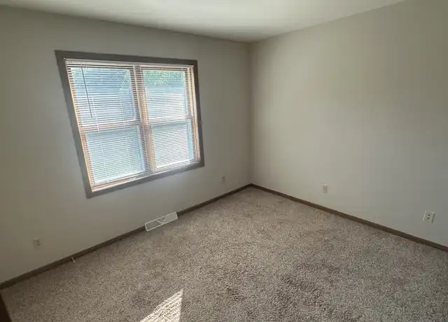 Property at N62W38027 Florence Ct, Oconomowoc, WI, 53066, 3 beds, 2.5 baths, [object Object]