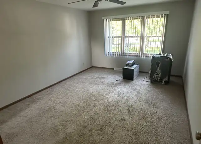 Property at N62W38027 Florence Ct, Oconomowoc, WI, 53066, 3 beds, 2.5 baths, [object Object]