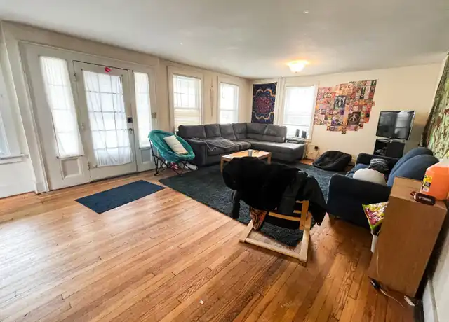 Property at 327 Pleasant St Unit 1, Ithaca, NY, 14850, 2 beds, 1 bath, [object Object]