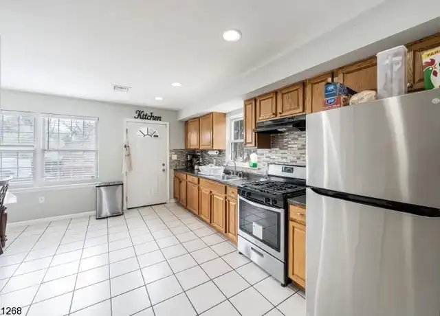 Property at 1779 Newton St, Rahway, NJ, 07065, 3 beds, 1.5 baths, [object Object]