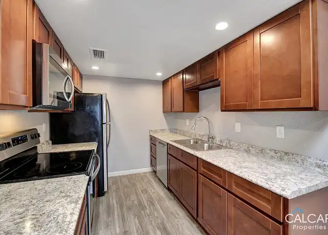 Property at Glendale Groves - 6527 N 67th Ave, Glendale, AZ, 85301, 2 beds, 2 baths, [object Object]