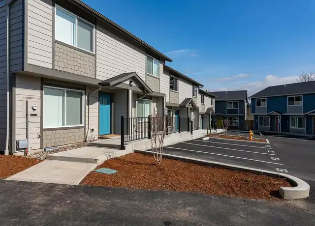 Property at Drumwood Apartments - 624 SW Drumwood Ave, McMinnville, OR, 97128, 1 bed, 1 bath, [object Object]