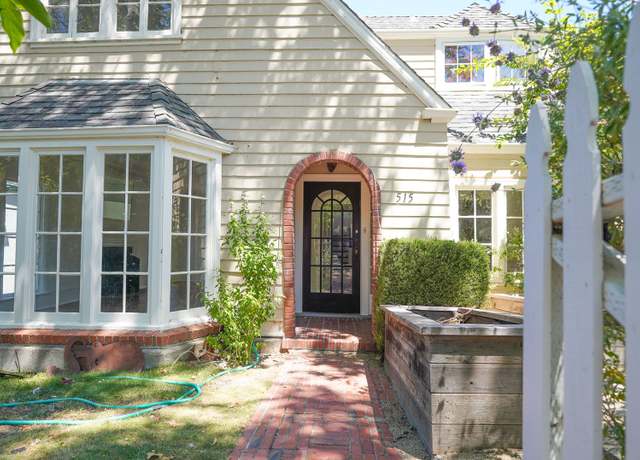 Photo of 515 Moraga Ave, Oakland, CA 94611