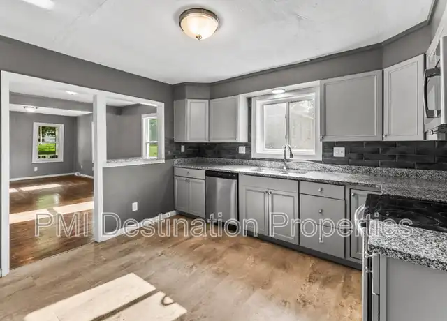Property at 4718 Craig Ln, Overland Park, KS, 66203, 2 beds, 1 bath, [object Object]