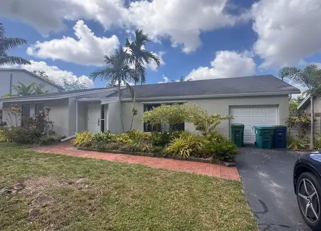 Property at 10188 SW 53rd Ct, Cooper City, FL, 33328, 3 beds, 2 baths, [object Object]