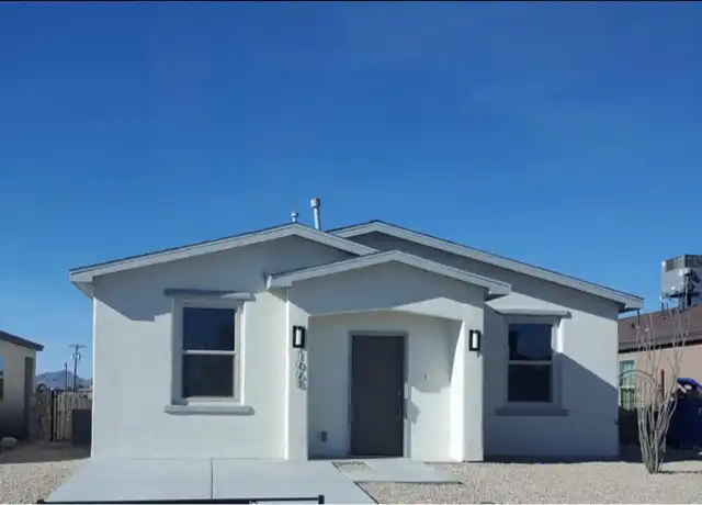 Property at 1068 Chitamacha Rd, Las Cruces, NM, 88007, 3 beds, 2 baths, [object Object]