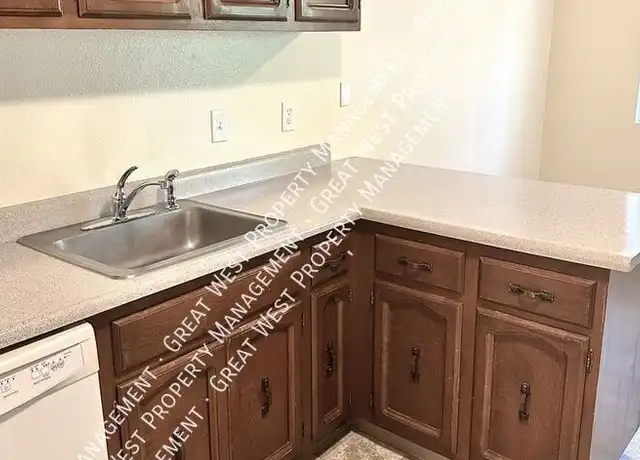Property at 7529 44th St W Unit 04, University Place, WA, 98466, 1 bed, 1 bath, [object Object]