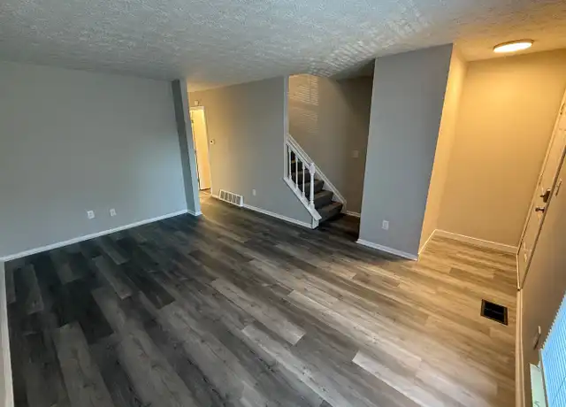 Property at 5607 Excalibur Pl Unit 5616E, Columbus, OH, 43235, 2 beds, 1.5 baths, [object Object]