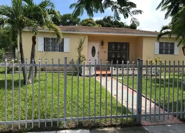 Property at 620 NE 170th St, North Miami Beach, FL, 33162, 3 beds, 2 baths, [object Object]