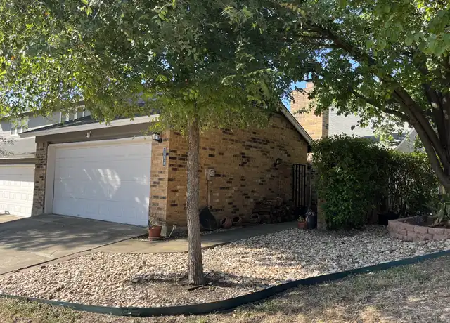 Property at 7258 Coronado Cir, Austin, TX, 78752, 3 beds, 2.5 baths, [object Object]