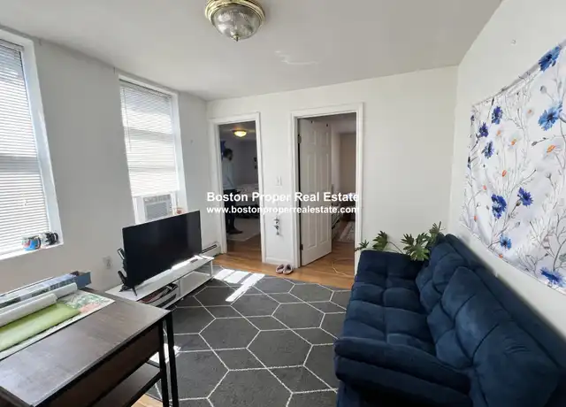 Property at 44 Joy St Unit 10A, Boston, MA, 02114, 2 beds, 1 bath, [object Object]