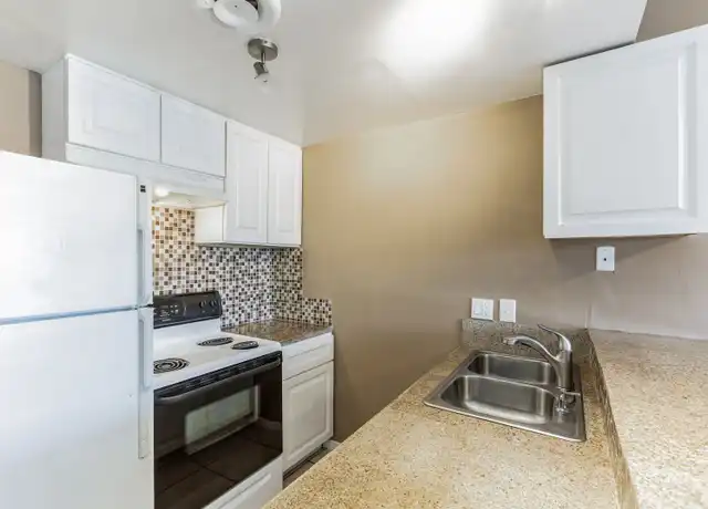Property at 73355 Guadalupe Ave Unit M, Palm Desert, CA, 92260, 1 bed, 1 bath, [object Object]