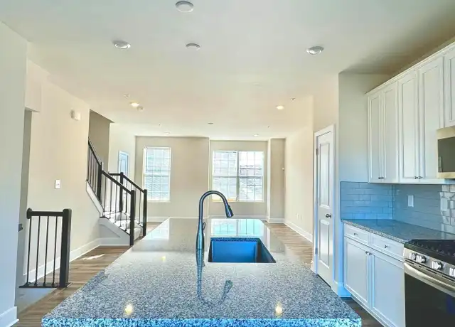 Property at 1456 Clingmans Dome Dr, Frederick, MD, 21702, 4 beds, 3.5 baths, [object Object]