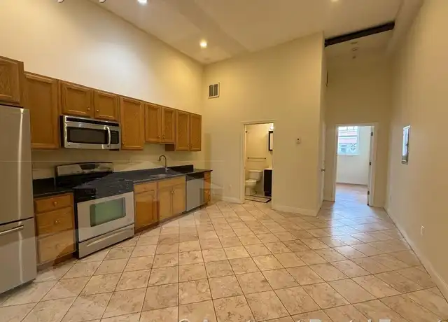Property at 61 Exchange St Unit 8, Malden, MA, 02148, 1 bed, 1 bath, [object Object]
