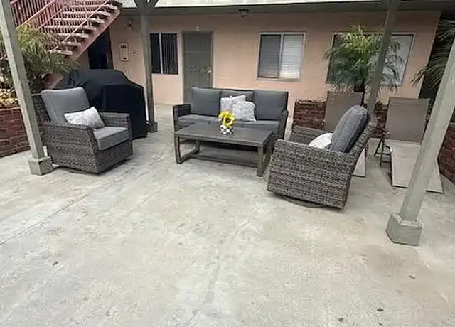 Property at Crestbrook Apartments - 4037 W 137th St, Hawthorne, CA, 90250, 1 bed, 1 bath, [object Object]