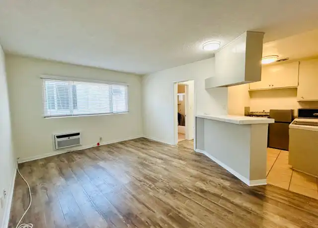 Property at 10860 Venice Blvd Unit 14, Culver City, CA, 90232, 0 beds, 1 bath, [object Object]