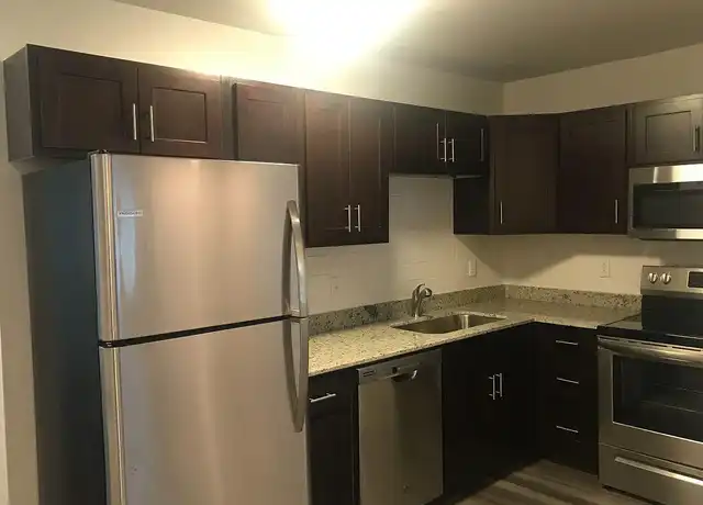 Property at Solaris Apartments - 519 N Lincoln St, Bloomington, IN, 47408, 1 bed, 1 bath, [object Object]