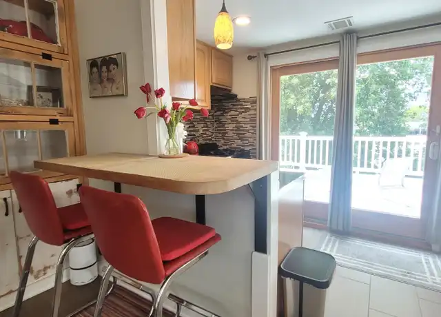 Property at 1 Sunset Dr Unit 2, Tinton Falls, NJ, 07724, 1 bed, 1 bath, [object Object]