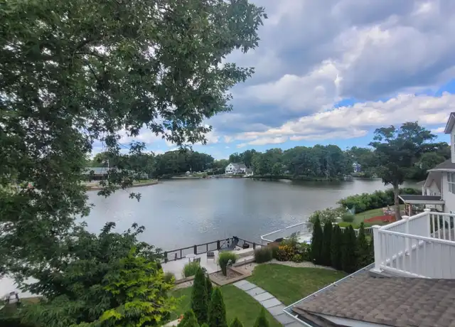 Property at 1 Sunset Dr Unit 2, Tinton Falls, NJ, 07724, 1 bed, 1 bath, [object Object]