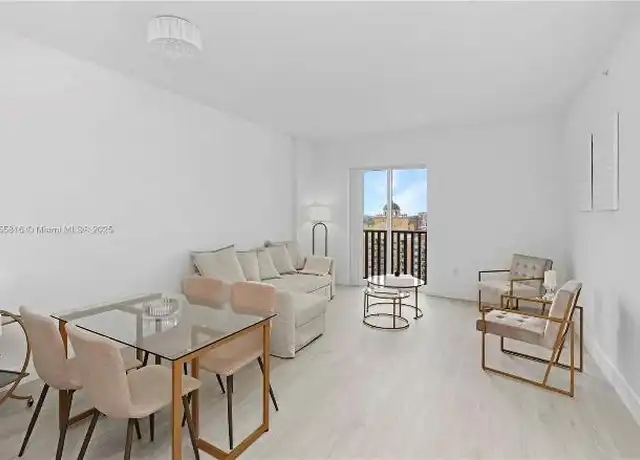 Property at 10 Aragon Ave, Miami, FL, 33134, 1 bed, 1 bath, [object Object]