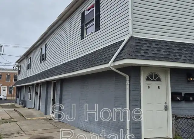 Property at 215 S Pavilion Ave, Riverside, NJ, 08075, 2 beds, 1 bath, [object Object]