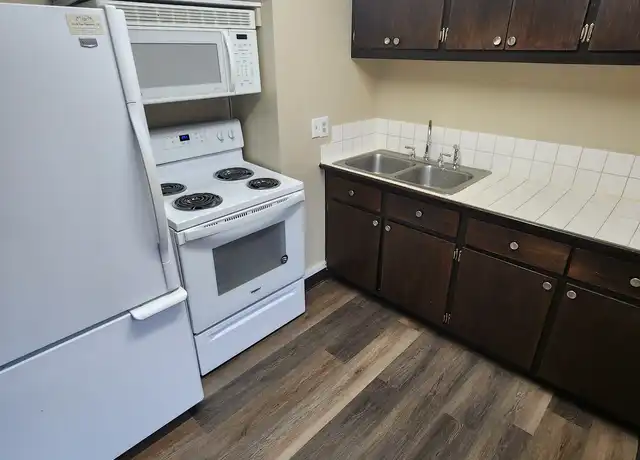 Property at 133 S Rich St Unit 1, Mt Gilead, OH, 43338, 1 bed, 1 bath, [object Object]