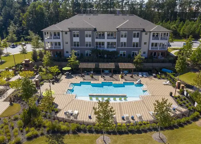 Property at Velo Verdae Apartments - 205 Verdae Blvd, Greenville, SC, 29607, 1 bed, 1 bath, [object Object]