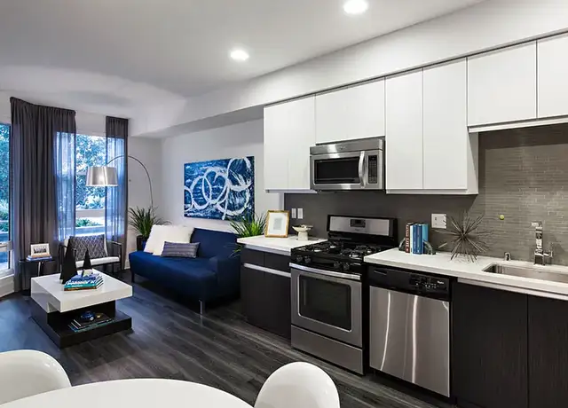 Photo of 321 N Orange St, Glendale, CA 91203