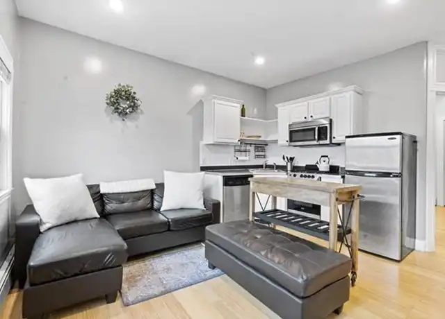 Property at 11 Bell Ct #1, South Boston, MA, 02127, 1 bed, 1 bath, [object Object]
