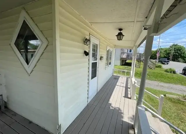 Property at 27 Main St Unit A, East Millinocket, ME, 04430, 3 beds, 1 bath, [object Object]