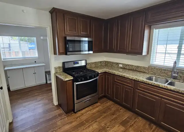 Property at 1705 Wall St, Tracy, CA, 95376, 3 beds, 2 baths, [object Object]