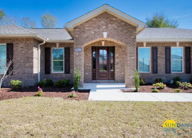 Property at 2941 Chantry Cir, Crestview, FL, 32539, 3 beds, 2.5 baths, [object Object]