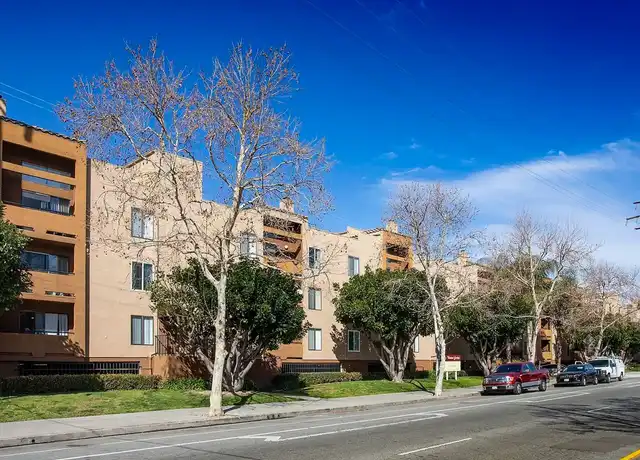 Property at Vineland Gardens - 4335 Vineland Ave, North Hollywood, CA, 91602, 2-3 beds, 2 baths, [object Object]