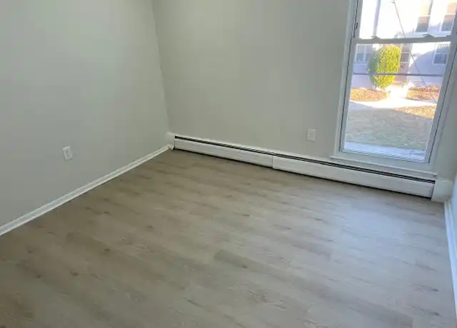 Property at 2200 Hamilton Ave Unit D, Atlantic City, NJ, 08401, 2 beds, 1 bath, [object Object]