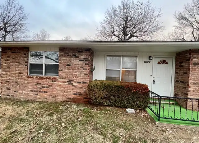 Property at 2008 Horseshoe Dr Unit A, Springdale, AR, 72762, 3 beds, 2 baths, [object Object]