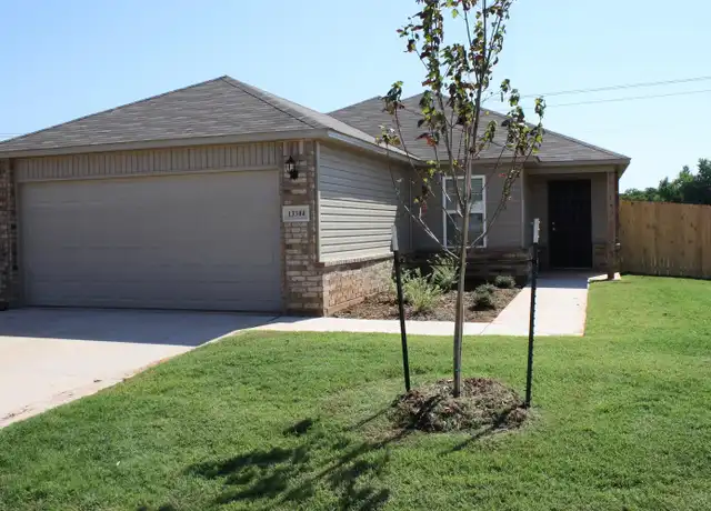 Property at 13304 Beekman Dr, Piedmont, OK, 73078, 3 beds, 2 baths, [object Object]