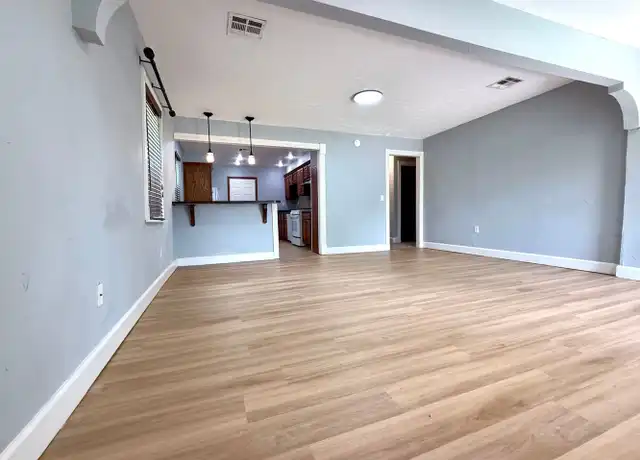 Property at 501 E Harmon Dr, Oklahoma City, OK, 73110, 2 beds, 1 bath, [object Object]