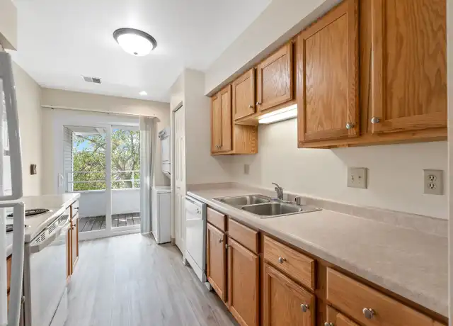 Property at 14755 W Hidden Creek Ct Unit 1-14704, New Berlin, WI, 53151, 2 beds, 1.5 baths, [object Object]